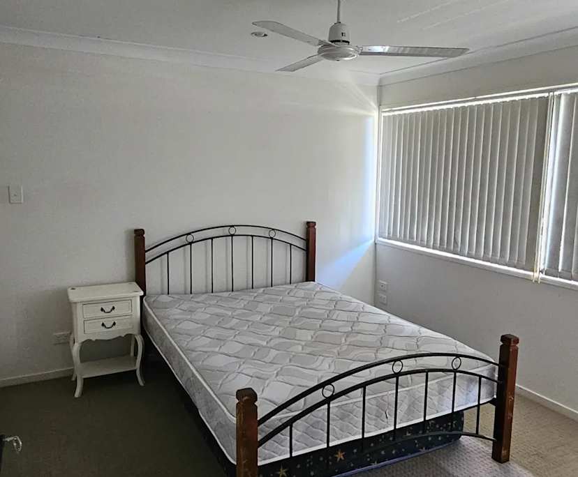 Room with ensuite in a share house