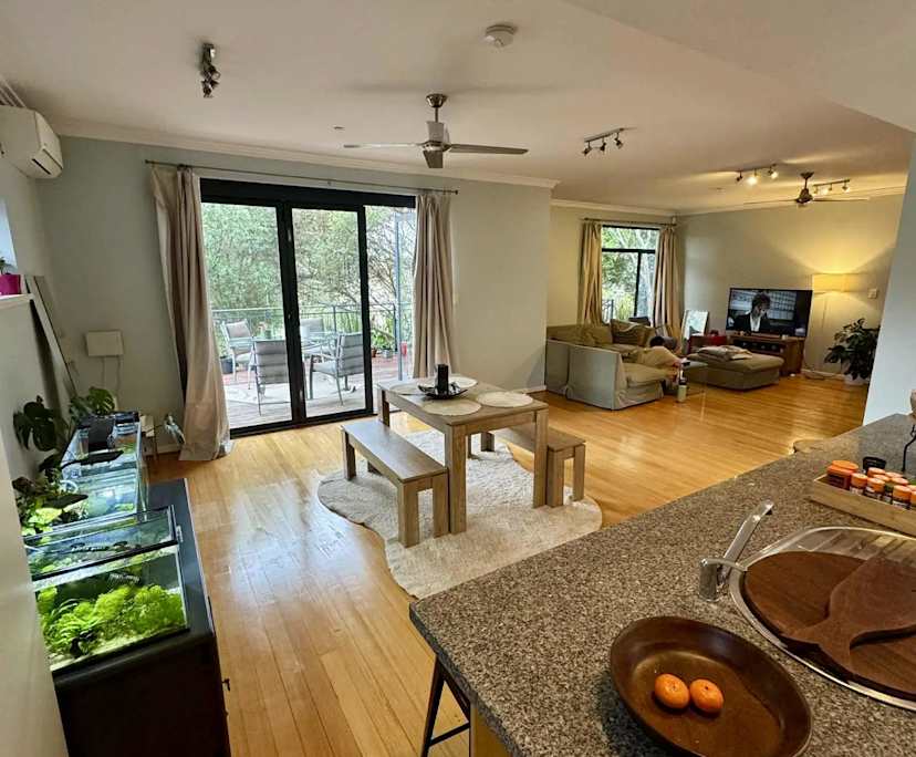 Furnished room in a share house