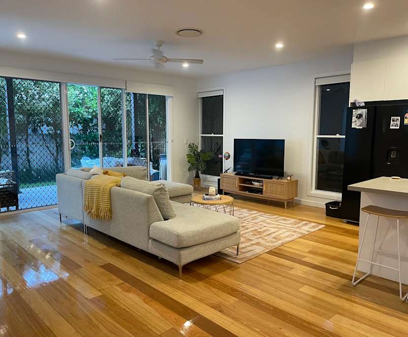 Unfurnished room in a share house