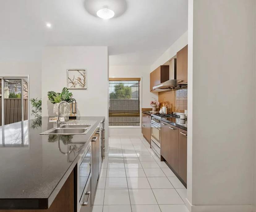 $250, Share-house, 4 bathrooms, Cairnlea VIC 3023