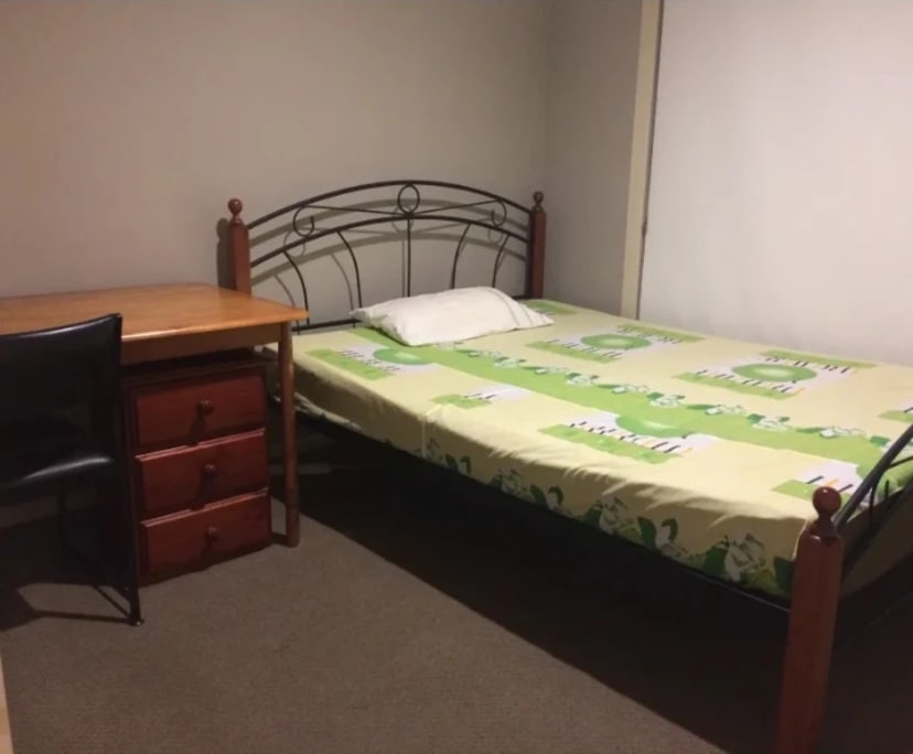 Furnished room in a share house