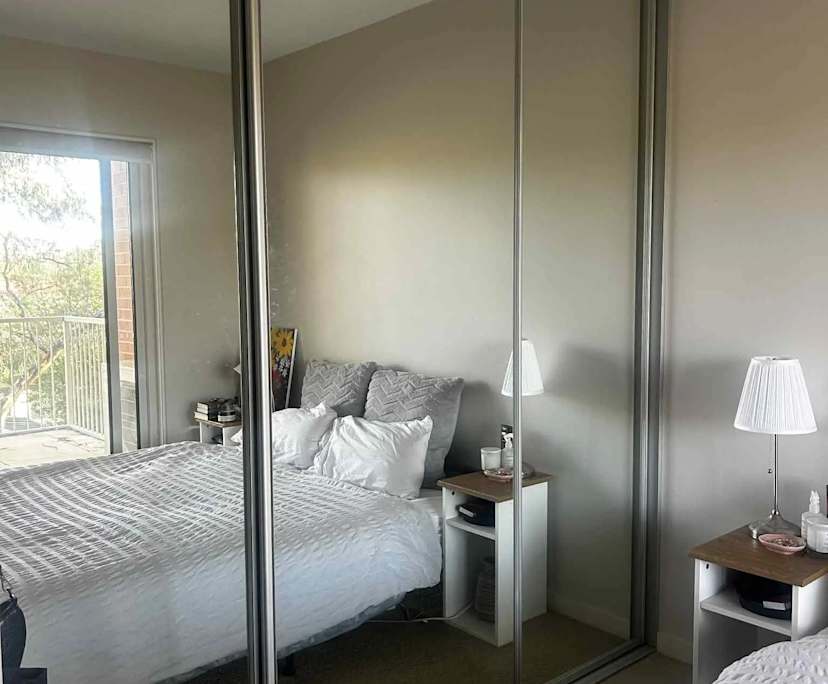 Unfurnished room with own bathroom
