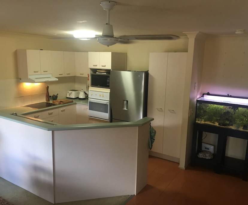 $350, Flatshare, 2 bathrooms, Currumbin Waters QLD 4223