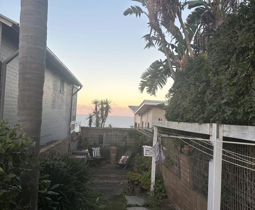 $350, Flatshare, 2 bathrooms, Freshwater NSW 2096