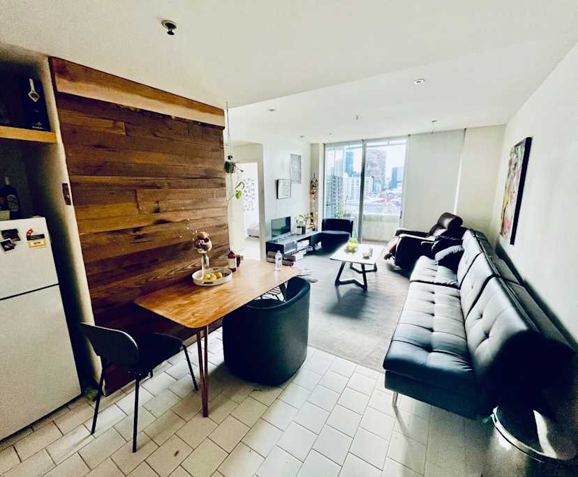 Whole property with 2 rooms for rent