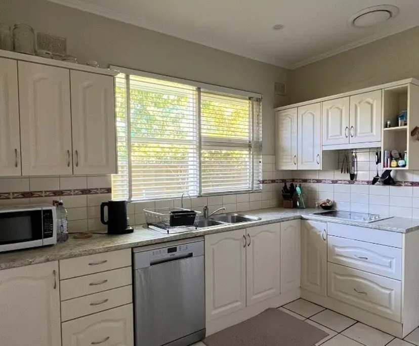 $250, Share-house, 3 bathrooms, Hove SA 5048