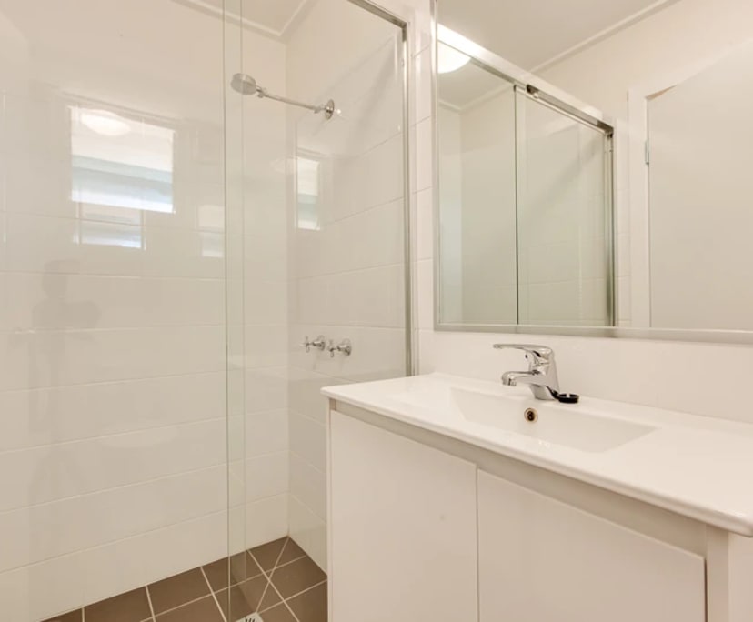 $360, 1-bed, 1 bathroom, Kelvin Grove QLD 4059