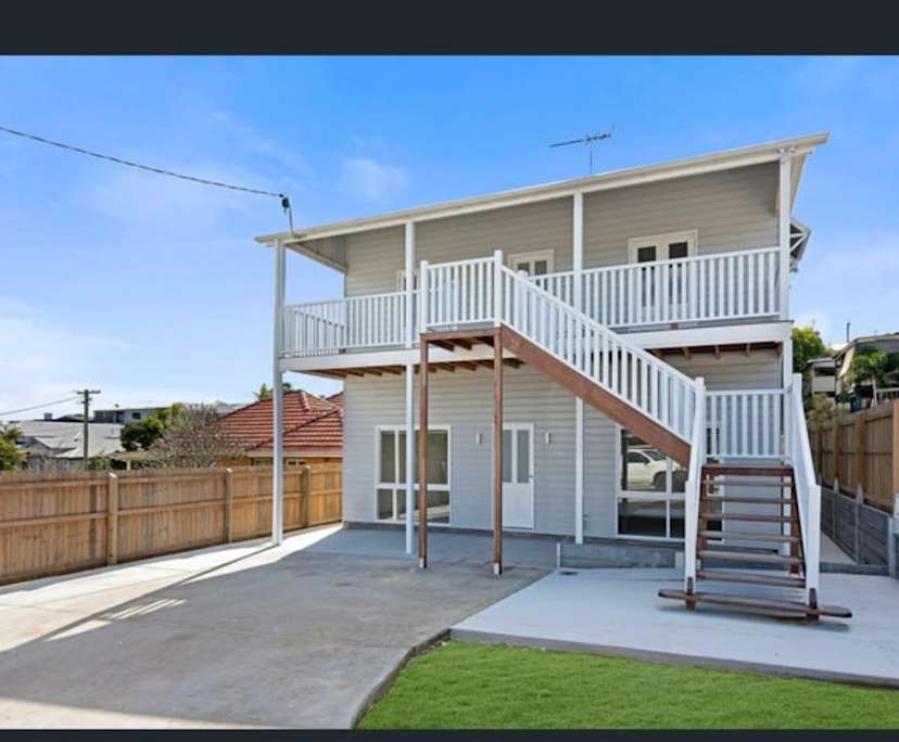 propertyImage