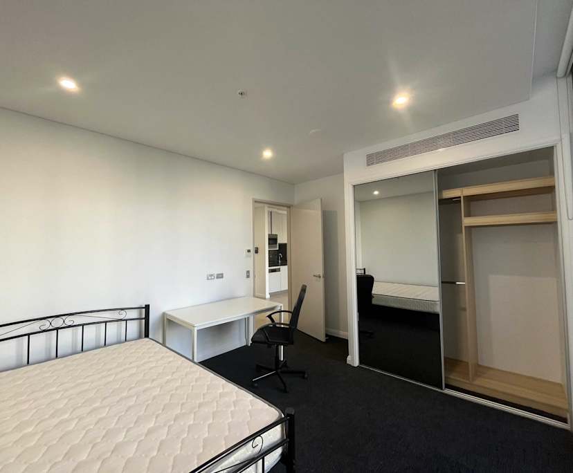 $900, 1-bed, 1 bathroom, Mascot NSW 2020