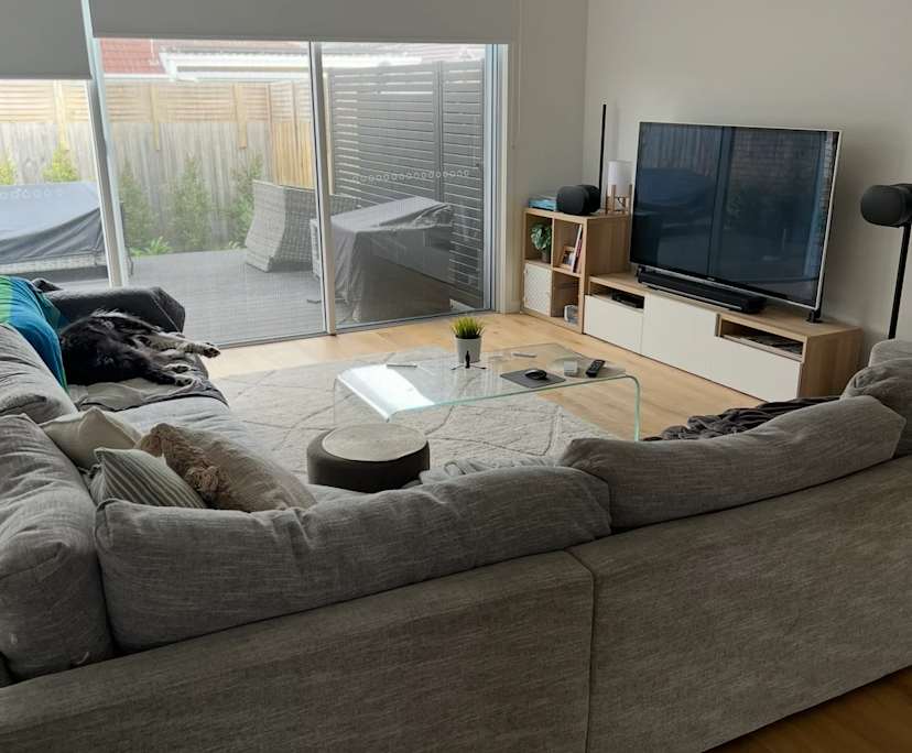Furnished room with own bathroom