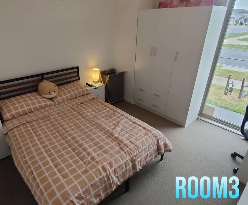 propertyImage