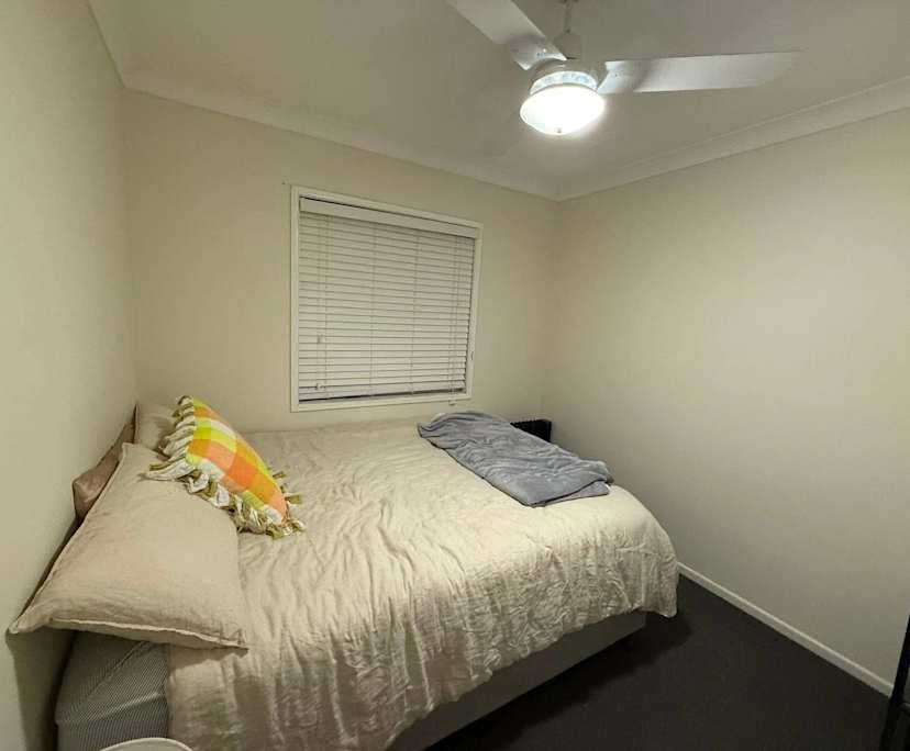 $160, Share-house, 3 bathrooms, Centenary Heights QLD 4350
