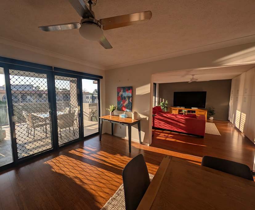 Unfurnished room with own bathroom