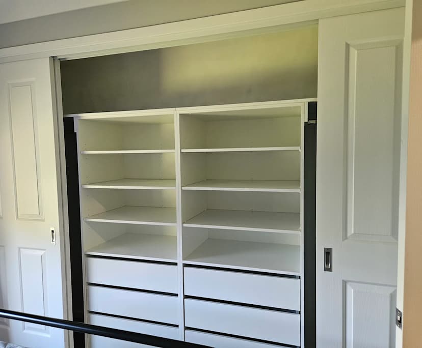 $210, Student-accommodation, 4 bathrooms, Lake Albert NSW 2650