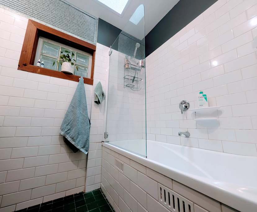 $330, Share-house, 3 bathrooms, Adelaide SA 5000