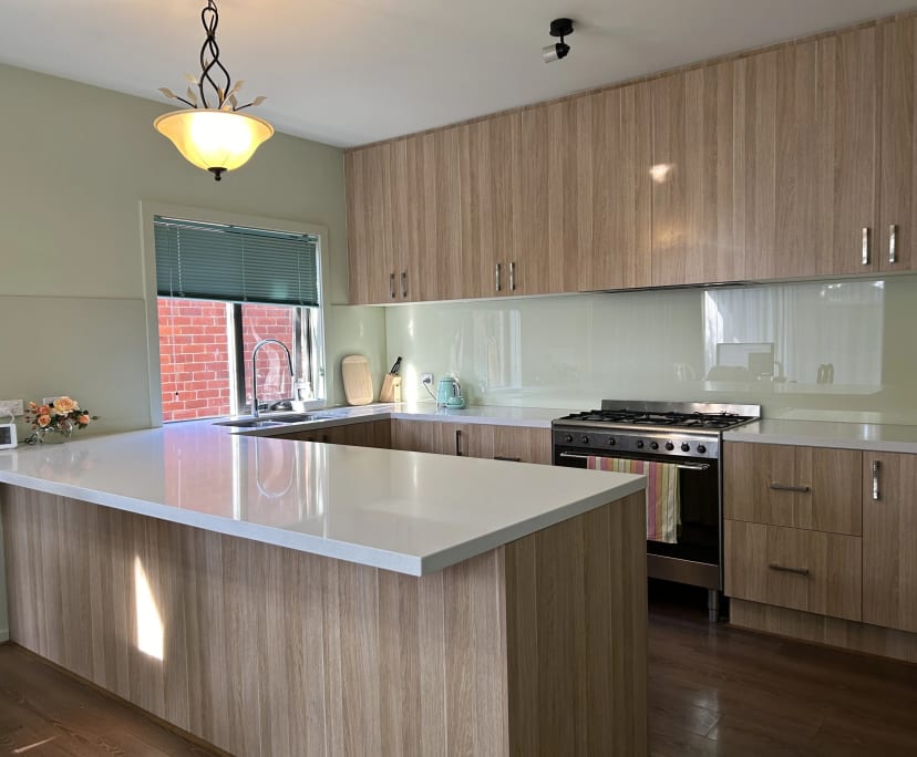 $290, Share-house, 4 bathrooms, Rosanna VIC 3084