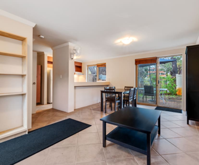 $700, Whole-property, 2 bathrooms, Maylands WA 6051