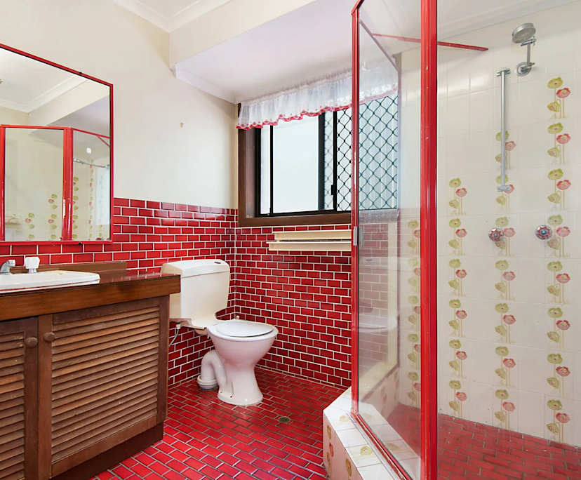 Unfurnished room in a share house
