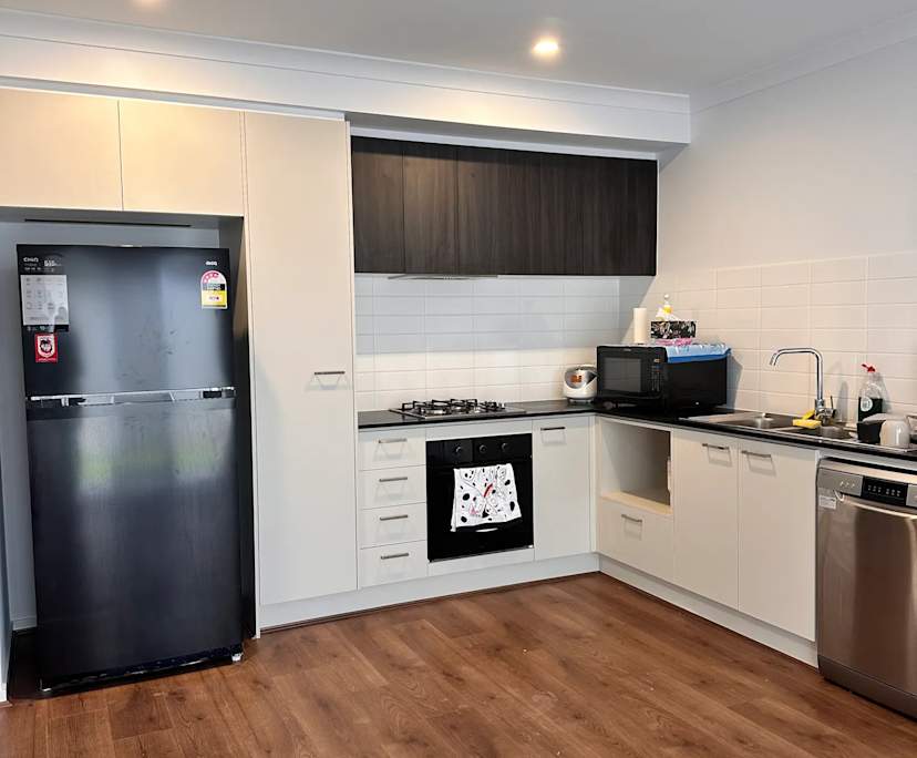 Room in a share house