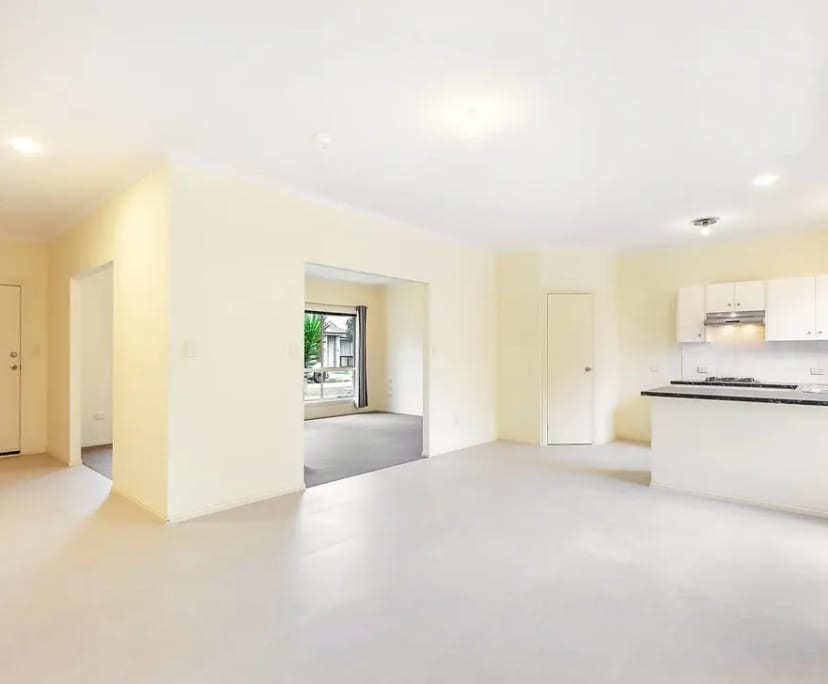 Unfurnished room in a share house