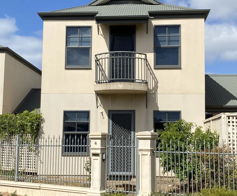 Room for Rent in Mile End, Adelaide 400, Furnishe...