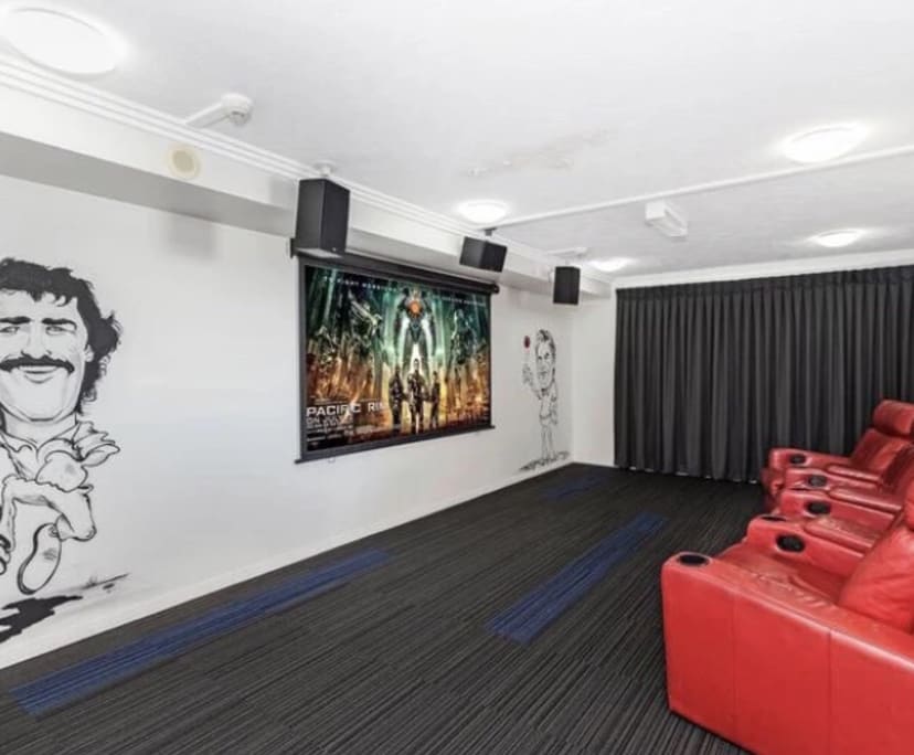 $500, Flatshare, 3 bathrooms, Woolloongabba QLD 4102