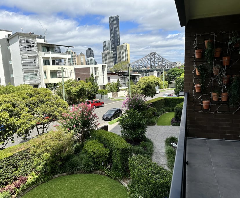 Room for Rent in New Farm, Brisbane 350, Furnishe...