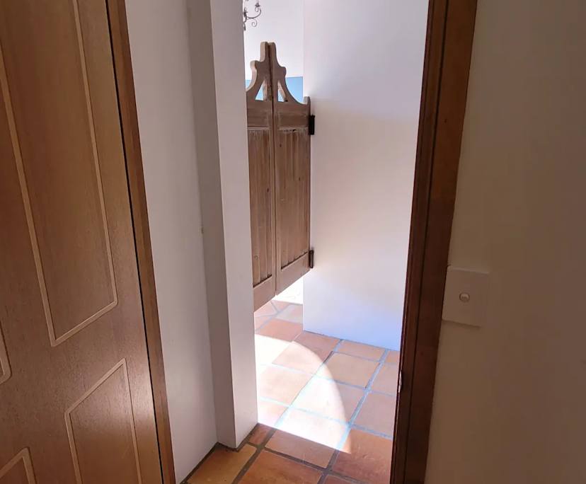 $650, Studio, 1 bathroom, Worongary QLD 4213