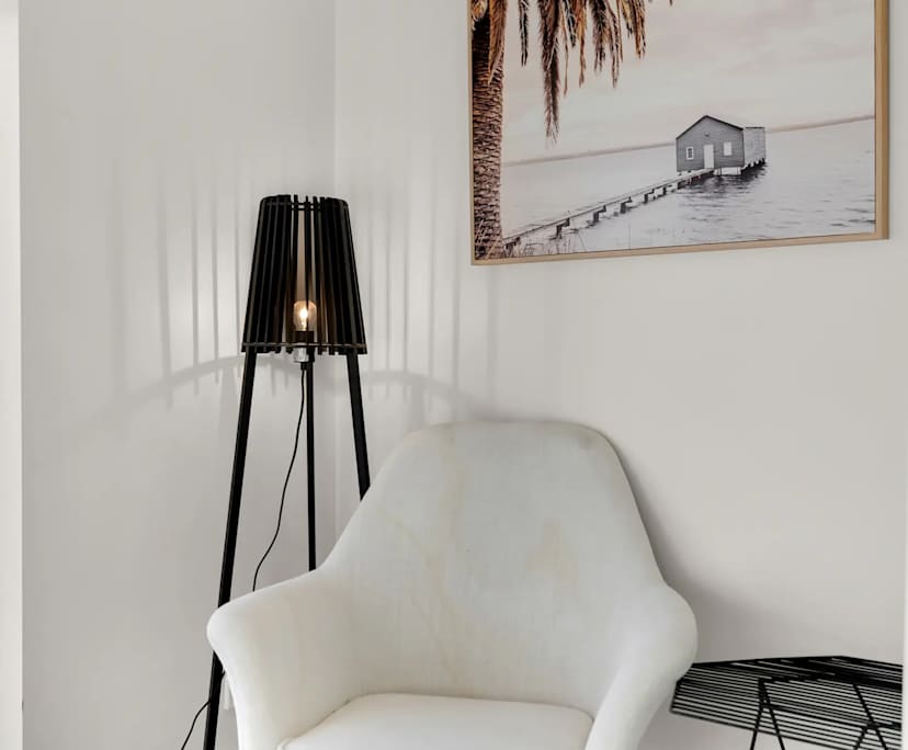 $1,580, Whole-property, 4 bathrooms, Caulfield South VIC 3162