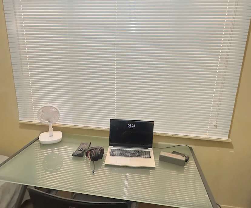 Furnished room in a share house