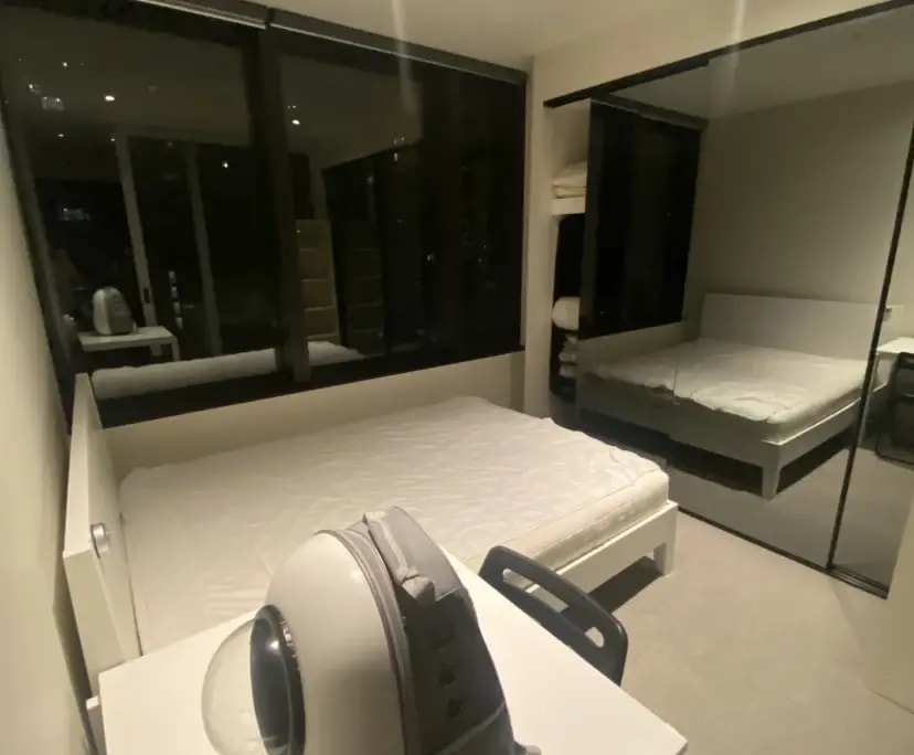 Furnished room with own bathroom