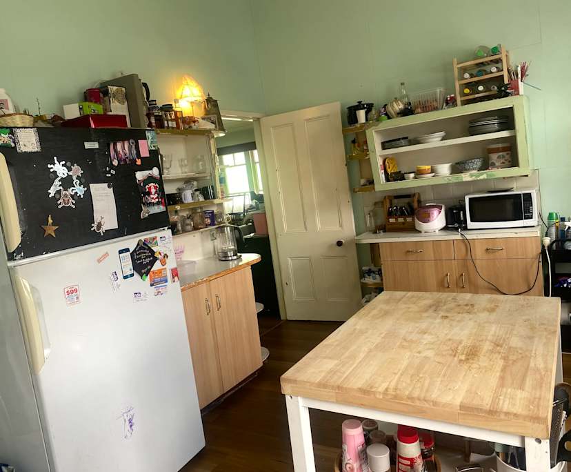 $208, Share-house, 3 bathrooms, Paddington QLD 4064