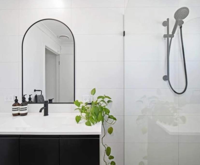 $450, Share-house, 2 bathrooms, Mermaid Waters QLD 4218