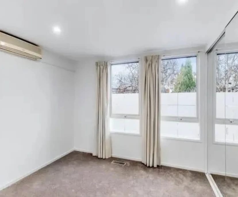 Whole property with 2 rooms for rent