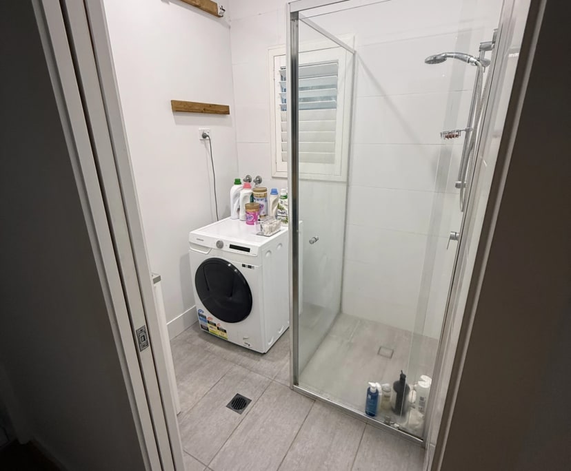 $350, Share-house, 4 bathrooms, Hawthorne QLD 4171