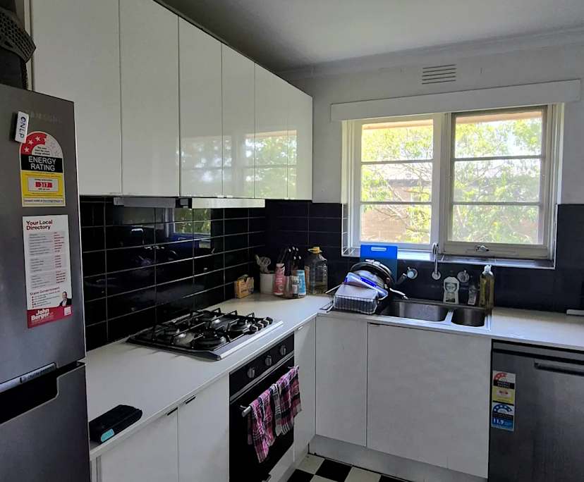 $280, Flatshare, 2 bathrooms, South Yarra VIC 3141