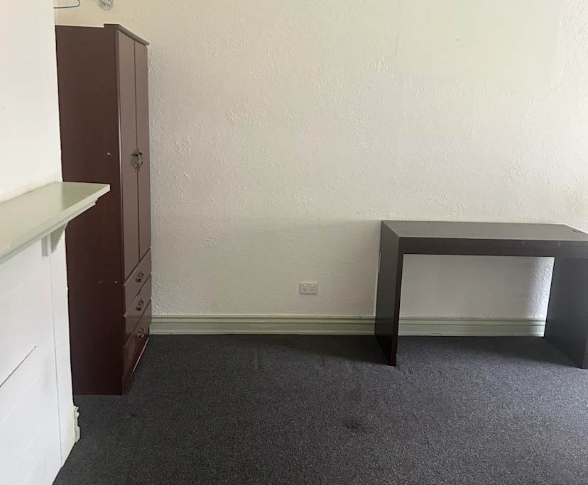 $1,350, Whole-property, 5 bathrooms, Kew VIC 3101