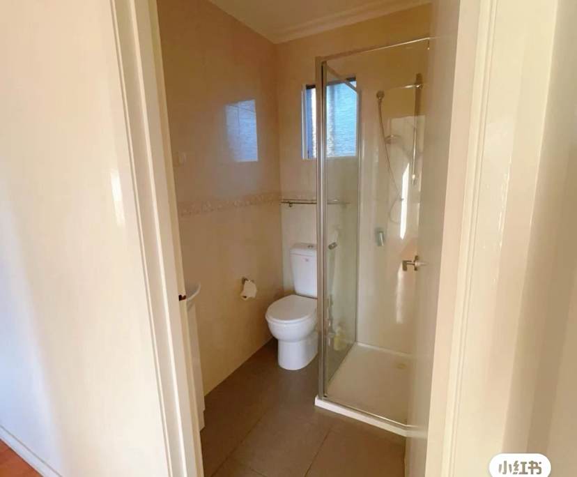 Furnished room with own bathroom
