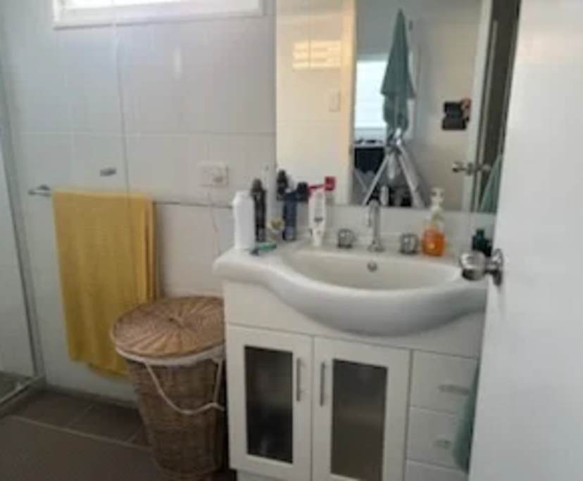$200, Share-house, 3 bathrooms, Lota QLD 4179