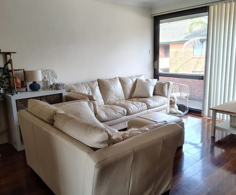 Furnished room in a flatshare