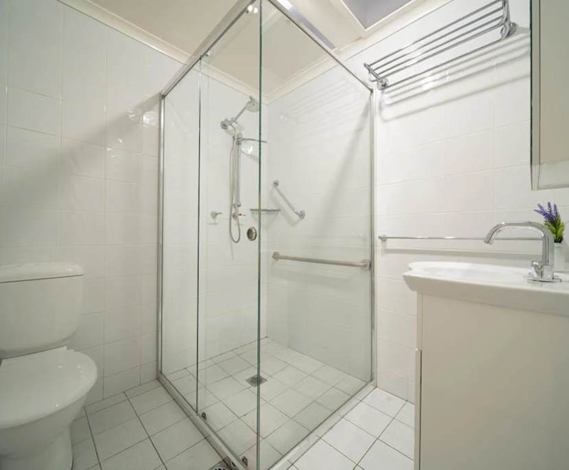 $1,800, Whole-property, 3 bathrooms, Randwick NSW 2031