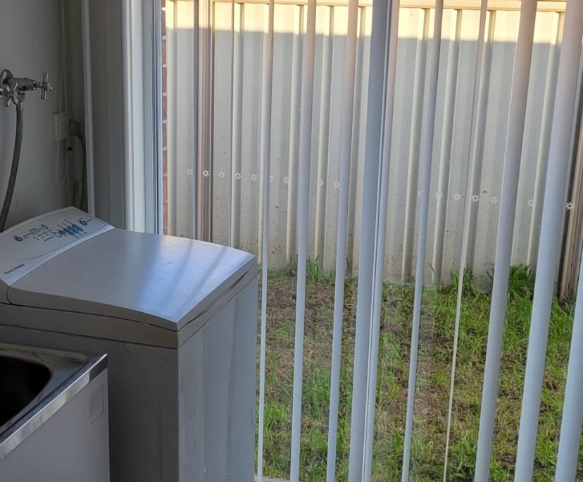 $220, Share-house, 3 bathrooms, Brookfield VIC 3338