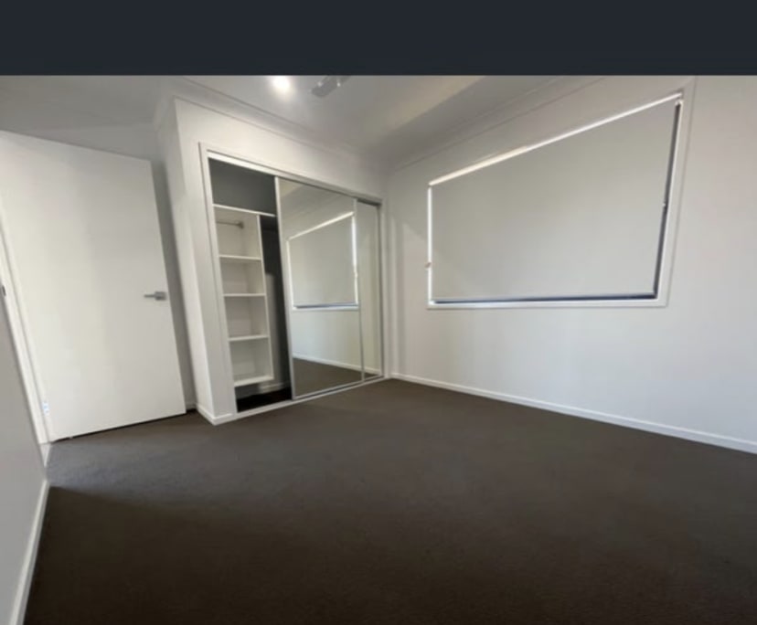 propertyImage