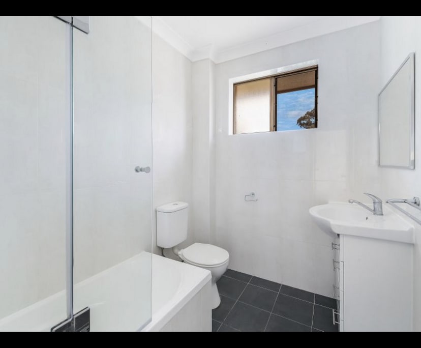 $180, Flatshare, 2 bathrooms, Ashfield NSW 2131