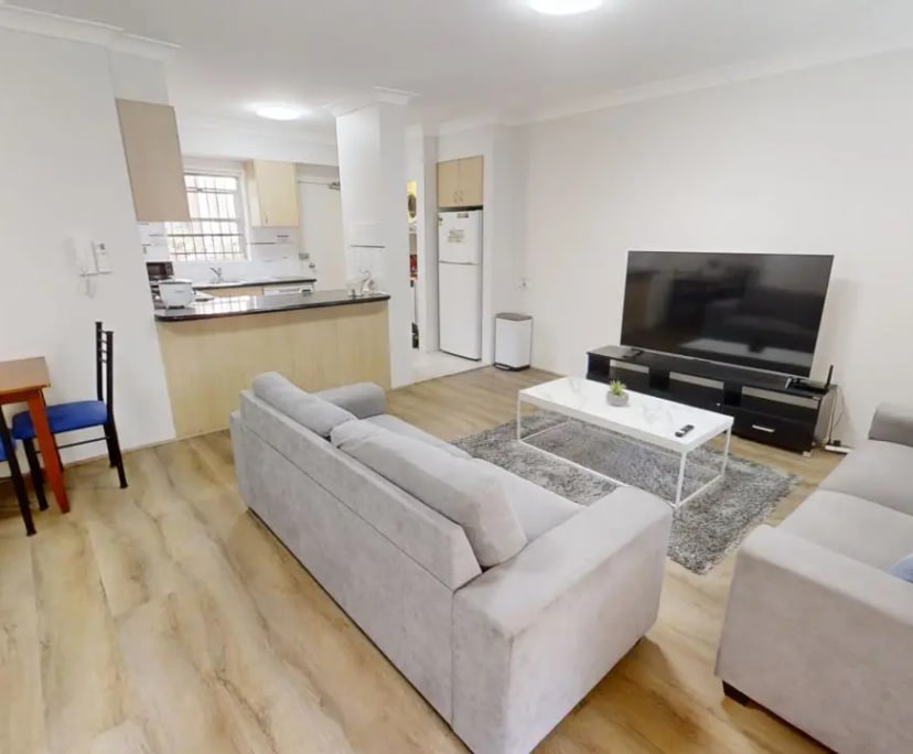 $285, Flatshare, 3 bathrooms, Chippendale NSW 2008