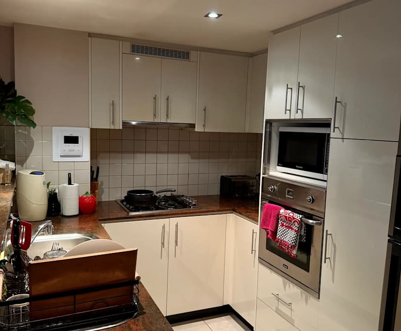 Unfurnished room with own bathroom