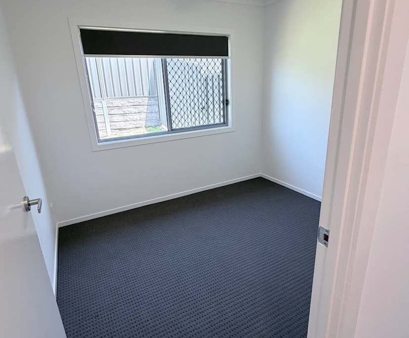 $250, Share-house, 2 rooms, Cameron Park NSW 2285, Cameron Park NSW 2285