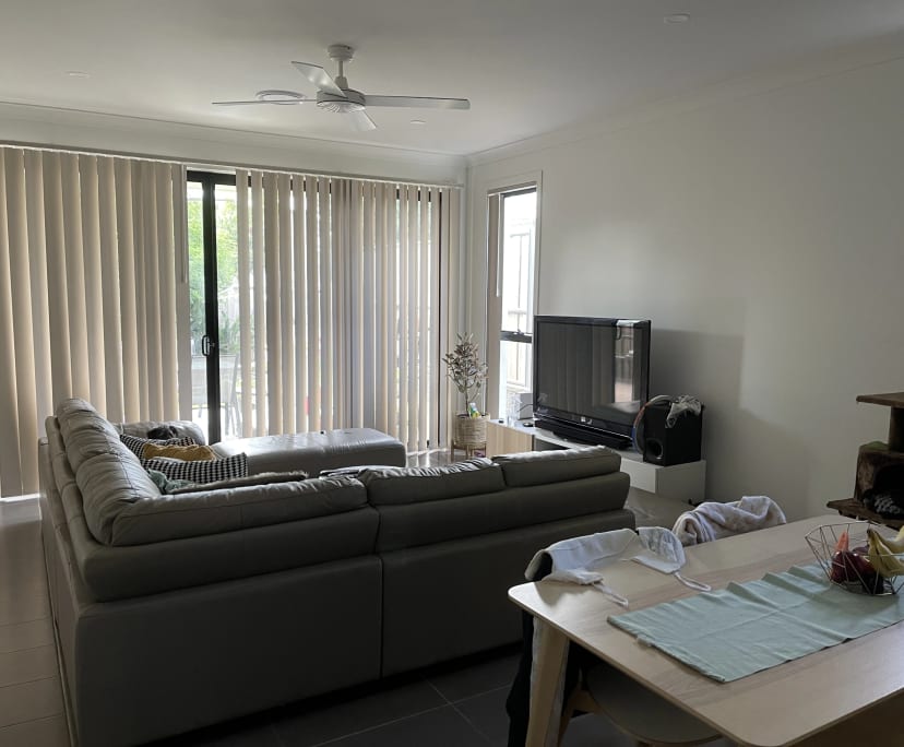 Furnished room in a share house