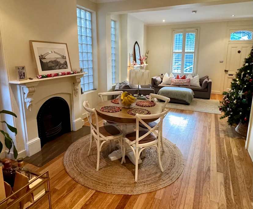 Unfurnished room with own bathroom