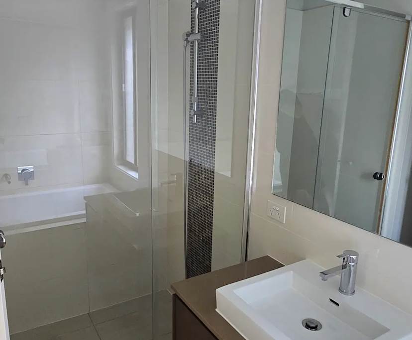 $300-385, Share-house, 3 rooms, Jordan Springs NSW 2747, Jordan Springs NSW 2747